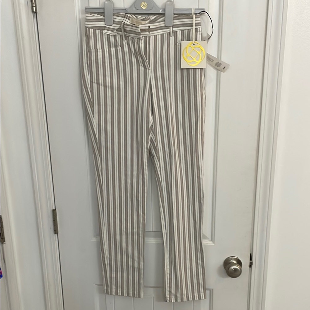 Etcetera size 0 Striped Beige and White with pin stripe of blue Pants NWT